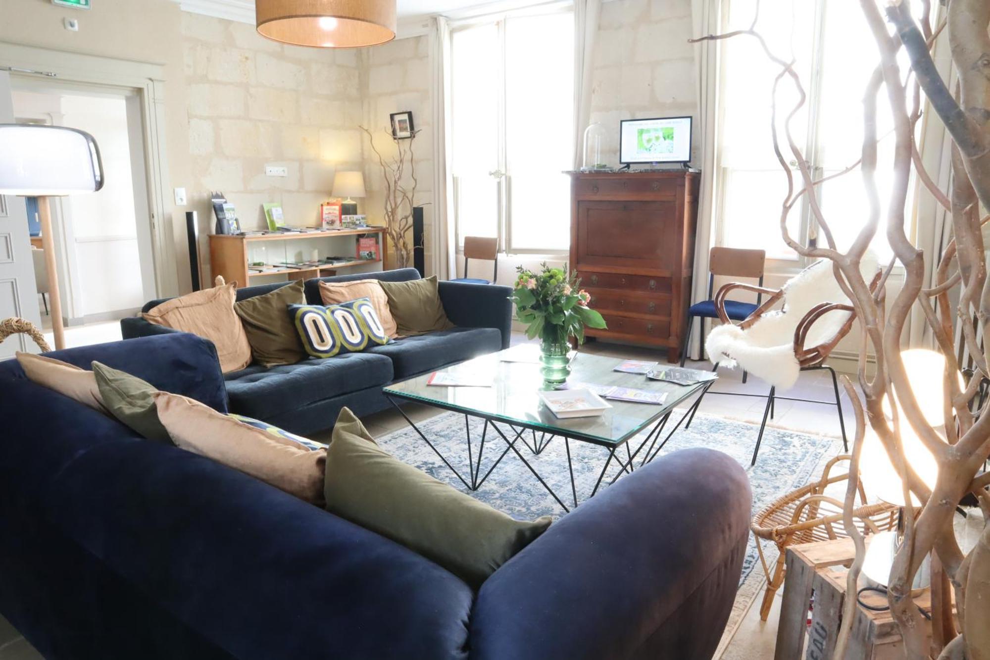 Hotel De Biencourt Azay-le-Rideau Bagian luar foto