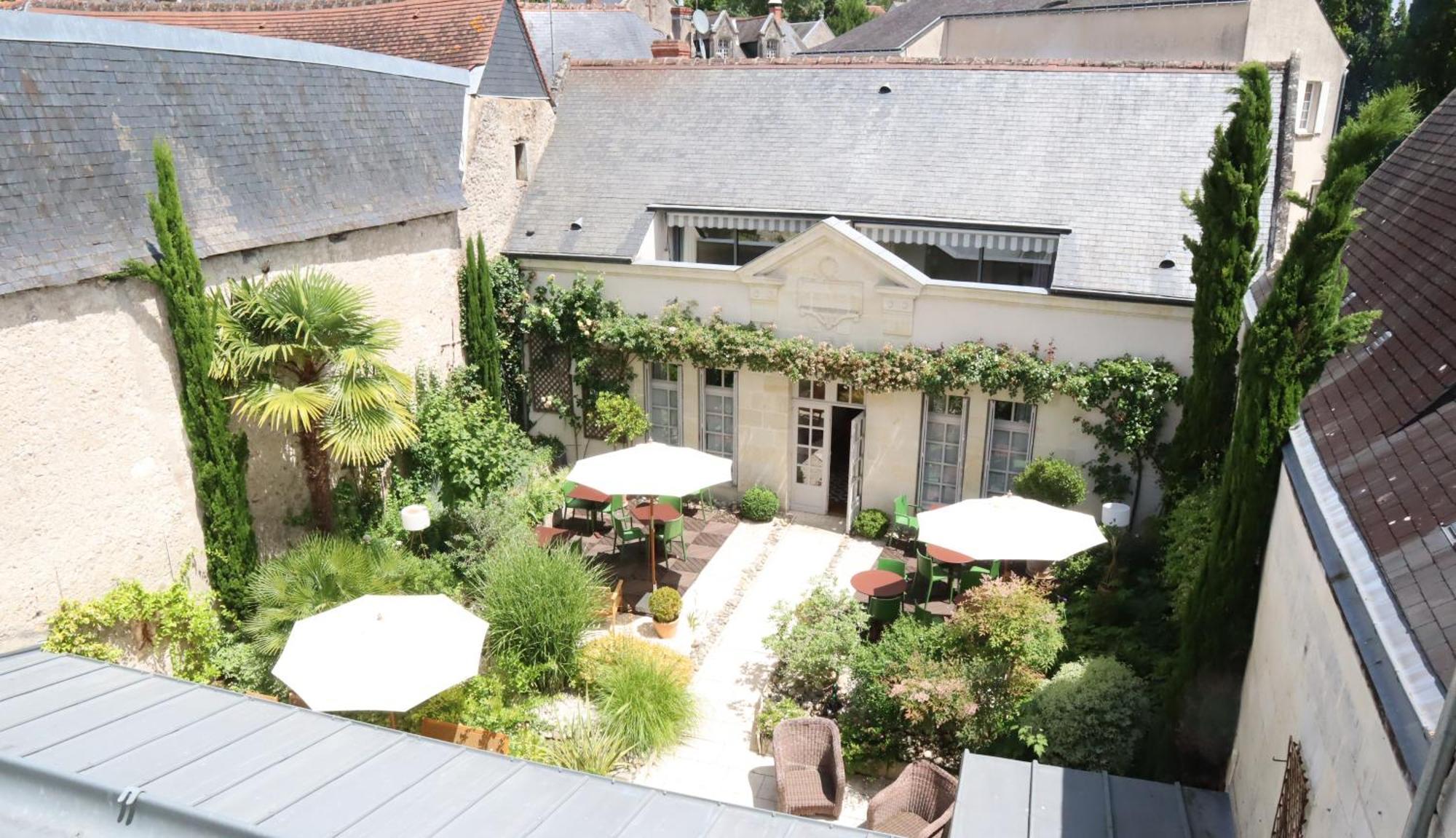 Hotel De Biencourt Azay-le-Rideau Bagian luar foto