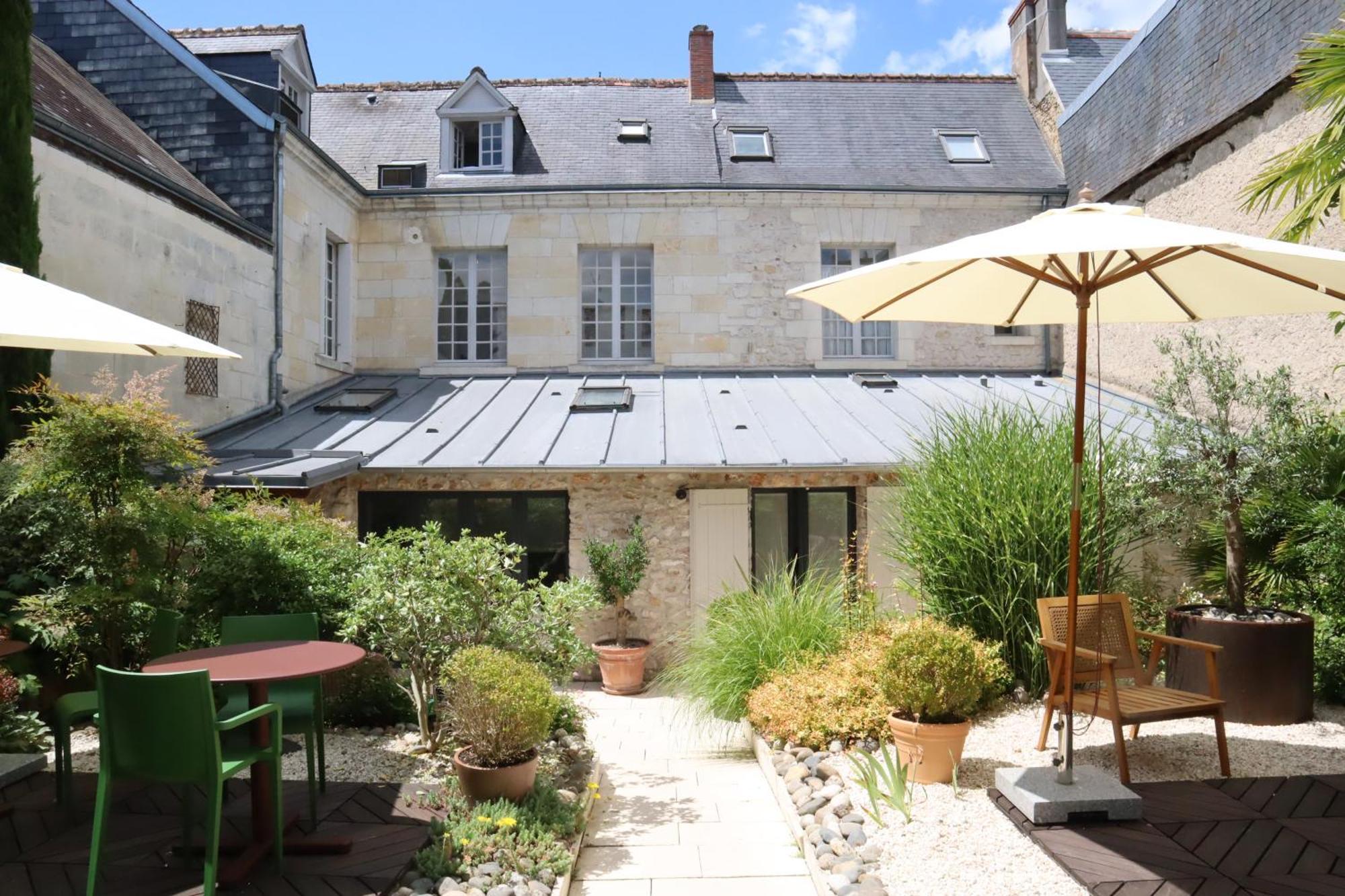 Hotel De Biencourt Azay-le-Rideau Bagian luar foto