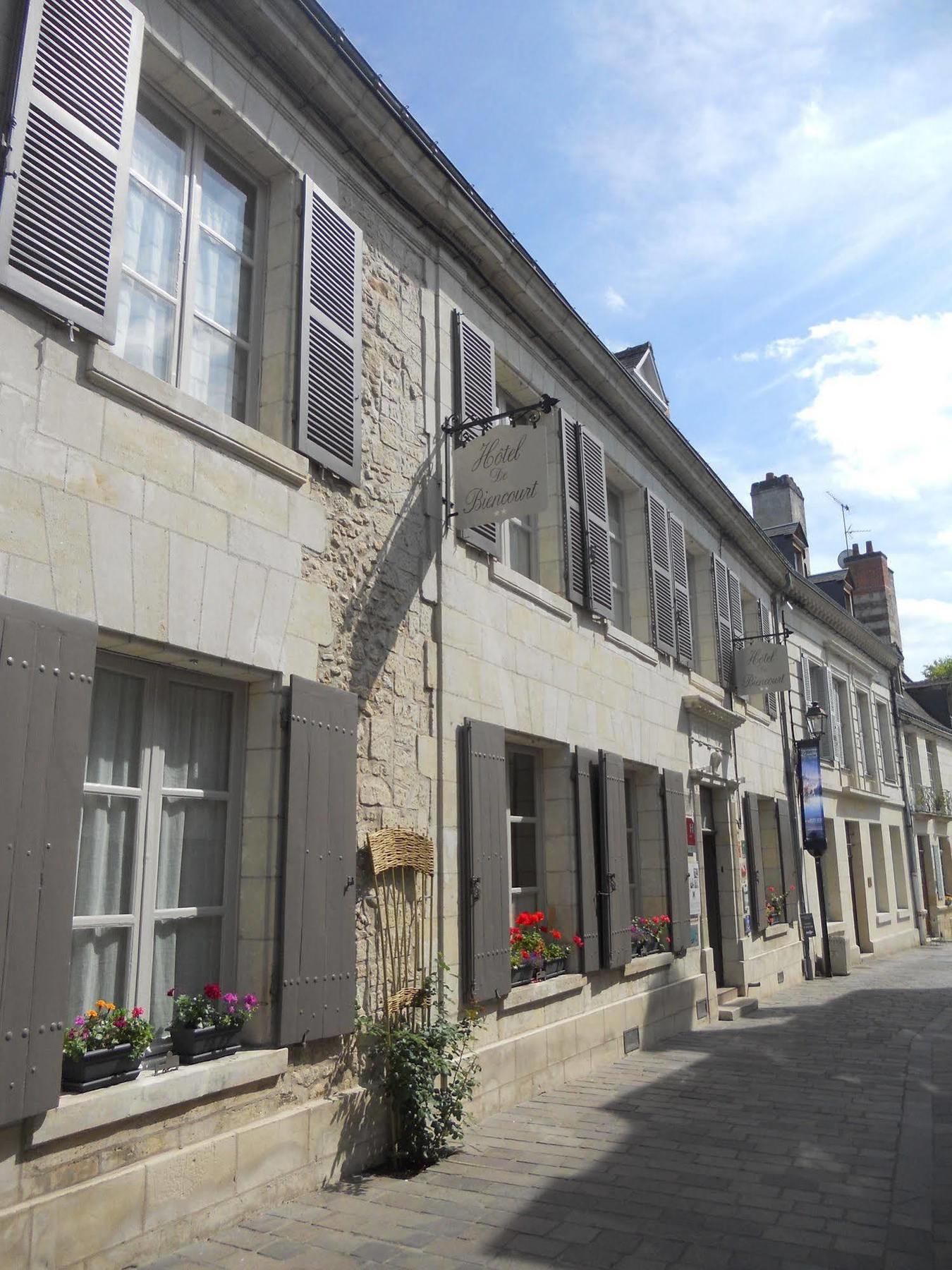 Hotel De Biencourt Azay-le-Rideau Bagian luar foto