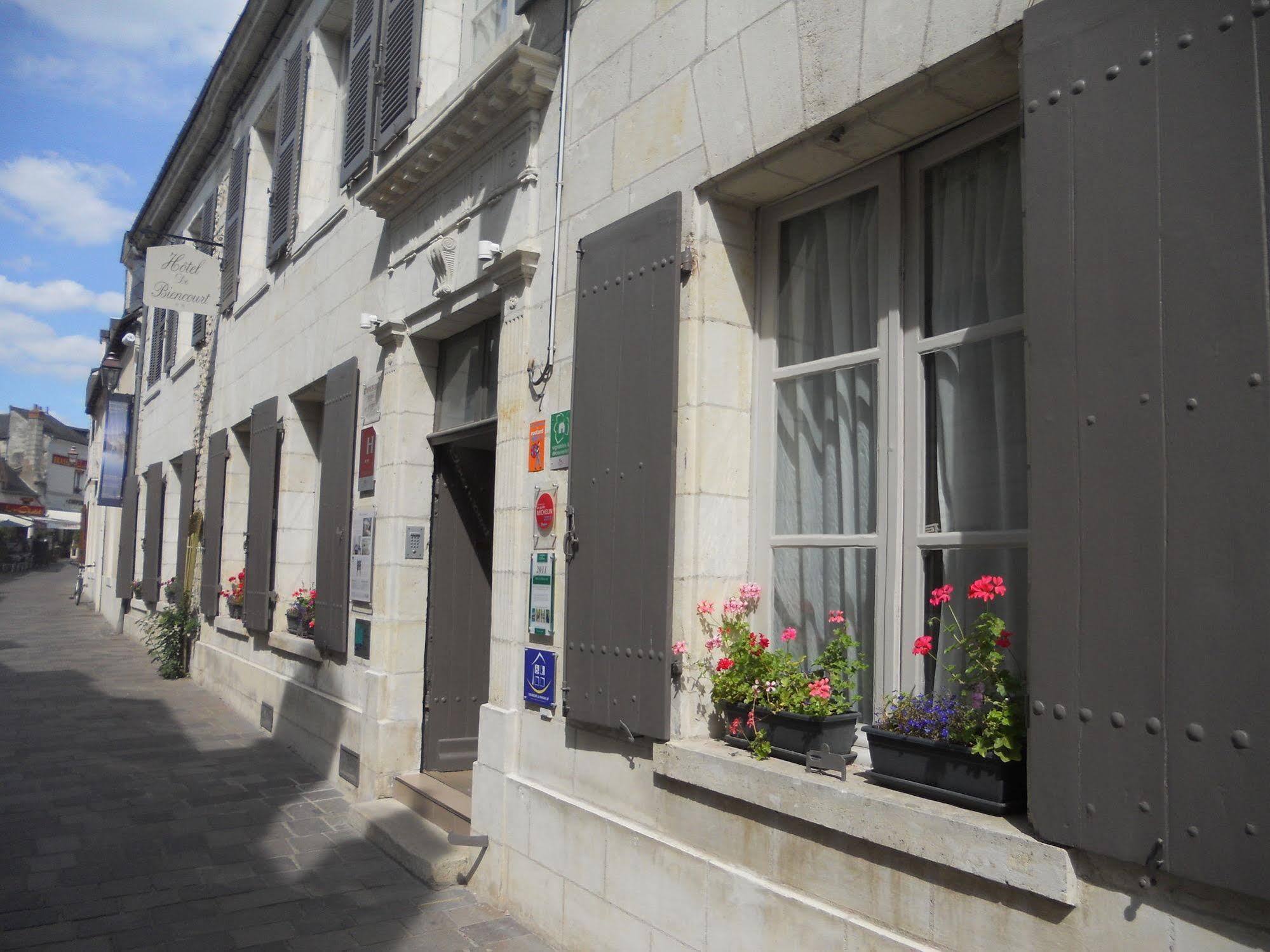 Hotel De Biencourt Azay-le-Rideau Bagian luar foto