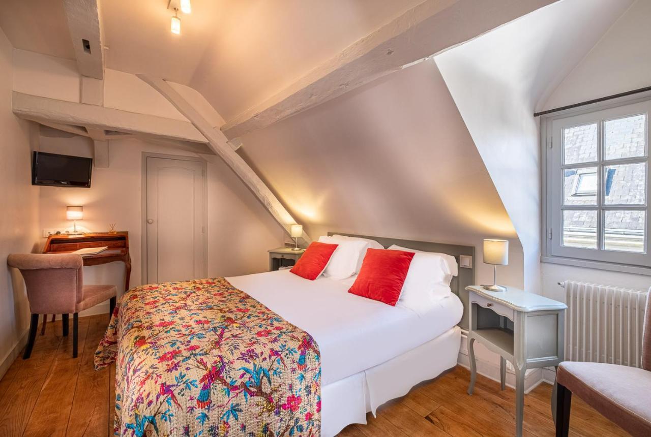 Hotel De Biencourt Azay-le-Rideau Bagian luar foto